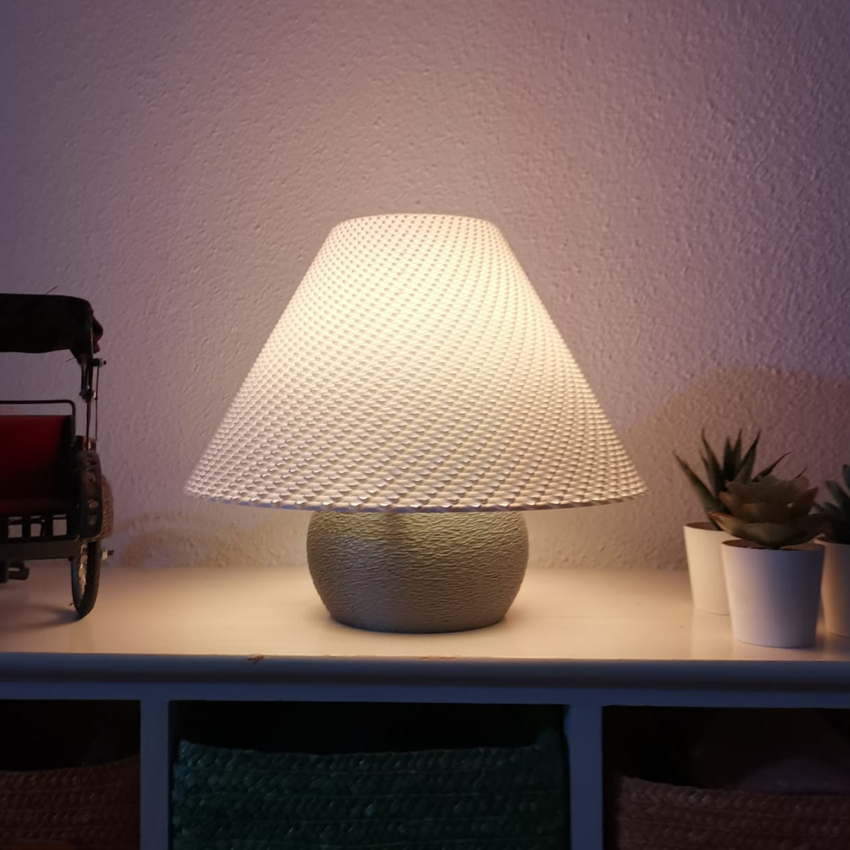 Aurora Weave Cordless Table Lamp | Rechargeable Ambient Light
