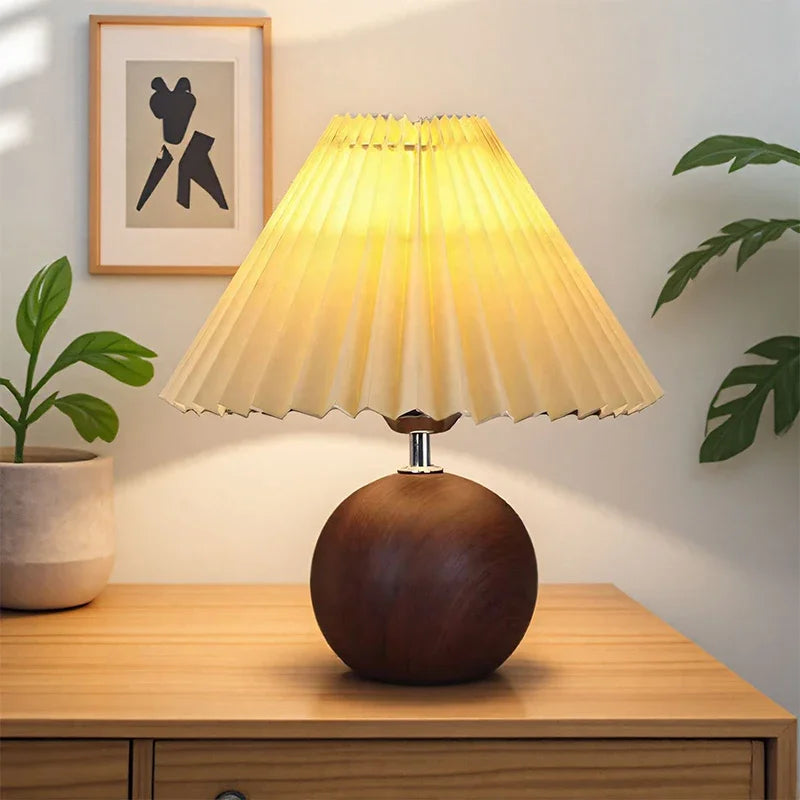 Soren Pleated Table Lamp